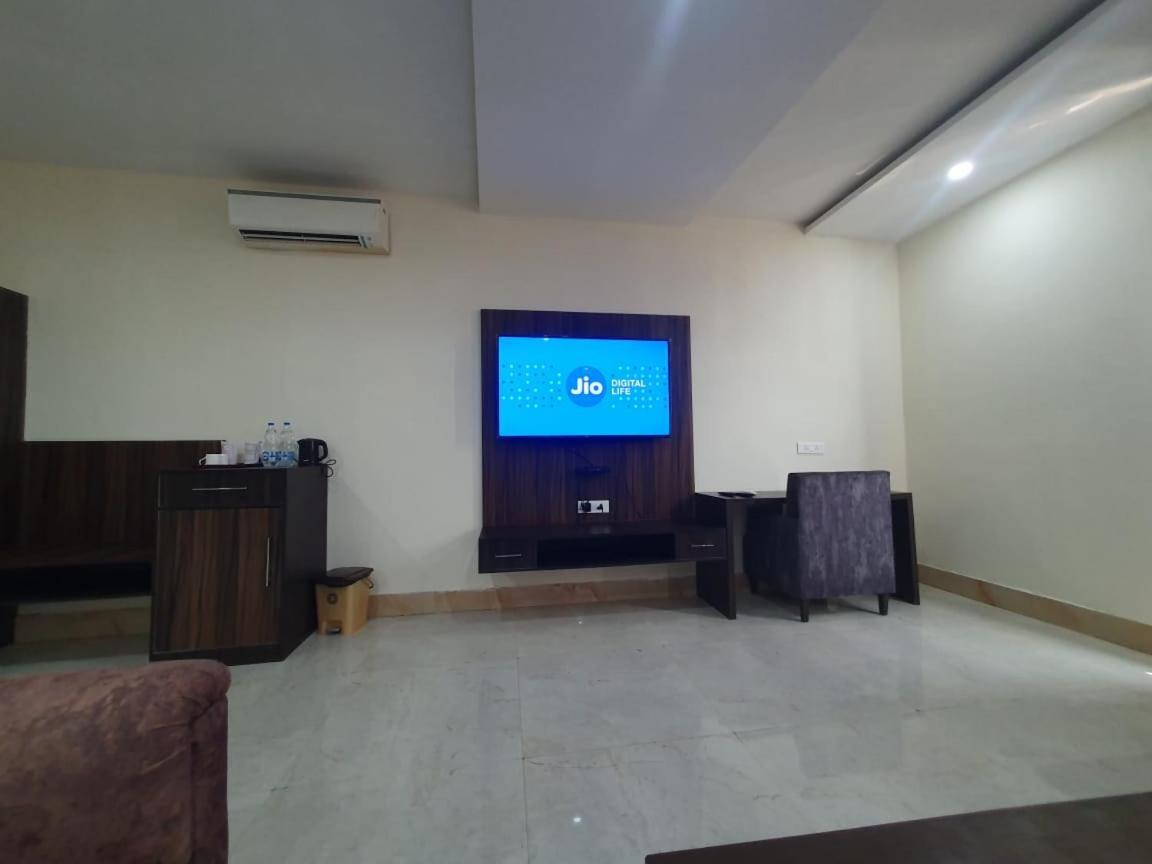 Akash Hotel Managed By Jk Hotels & Resorts Kathua Dış mekan fotoğraf