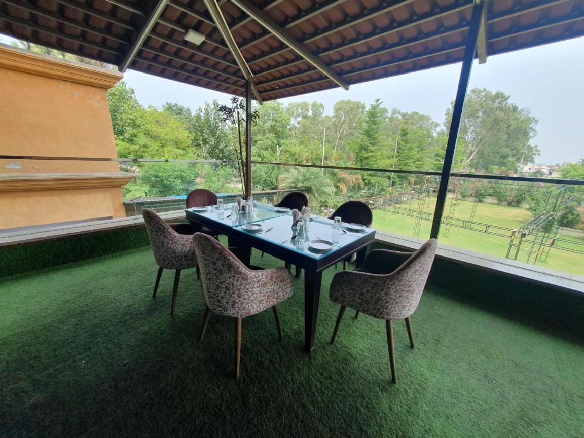 Akash Hotel Managed By Jk Hotels & Resorts Kathua Dış mekan fotoğraf