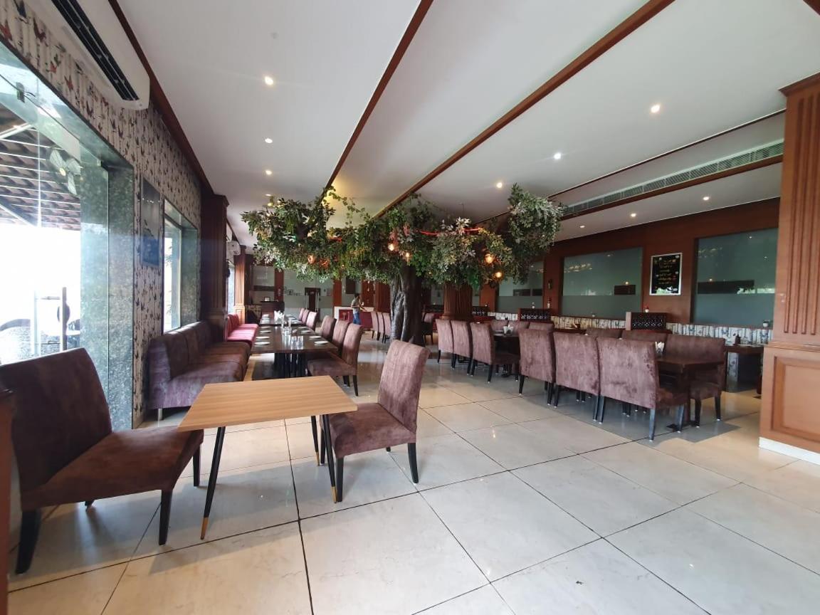 Akash Hotel Managed By Jk Hotels & Resorts Kathua Dış mekan fotoğraf